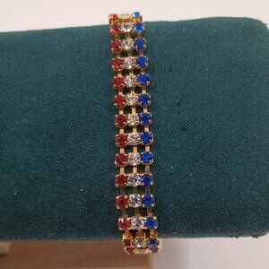 Vintage Gold Tone Patriotic Bicentennial Chain link Bracelet.